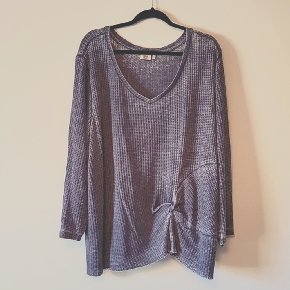 True Craft, 3X, v-neck, blue denim color. Waffle knit, super soft, long sleve